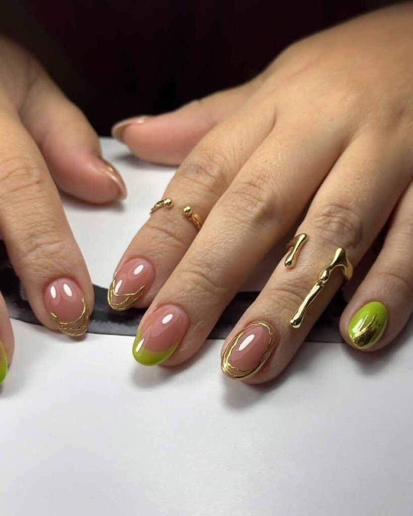 Manicura profesional Unas cuidadas y elegantes4