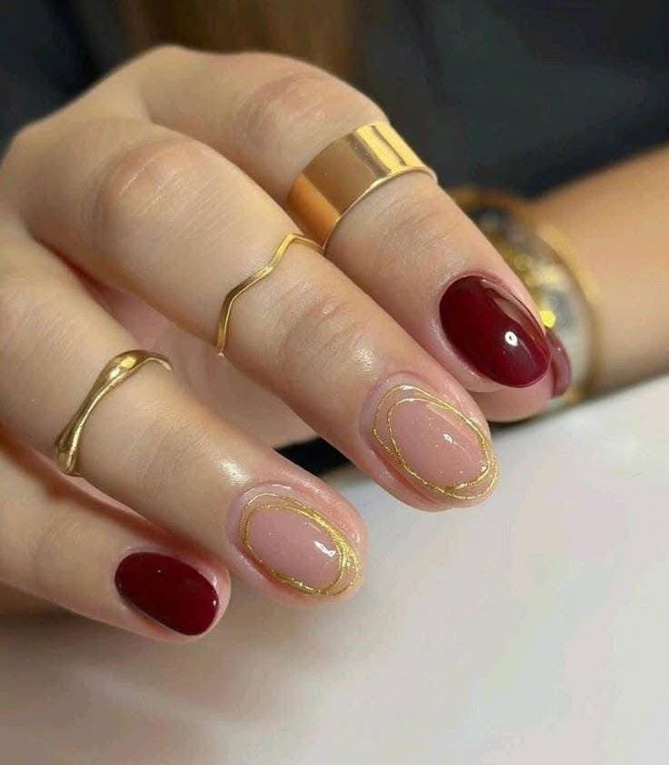 Manicura profesional Unas cuidadas y elegantes7